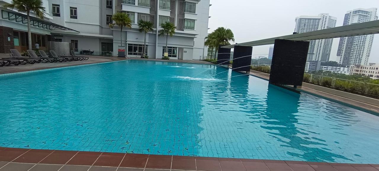 Apartment Relax Home Cyberjaya
